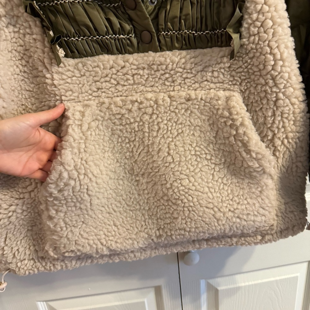 Sea New York Sherpa Puffer size small - Picture 9 of 9